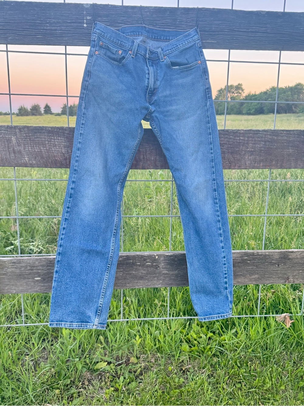 Levi’s 505 Men’s Jeans 31x32 Medium Wash Straight Leg Denim